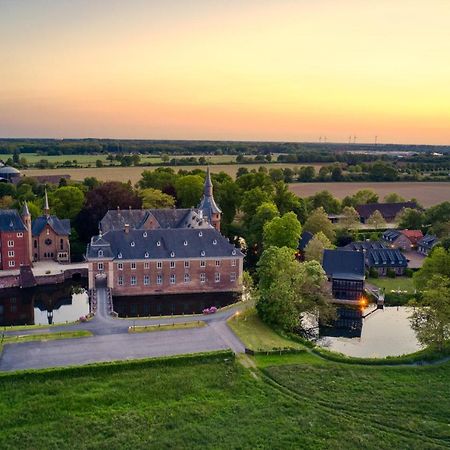 Schloss Wissen วีเซอ ภายนอก รูปภาพ