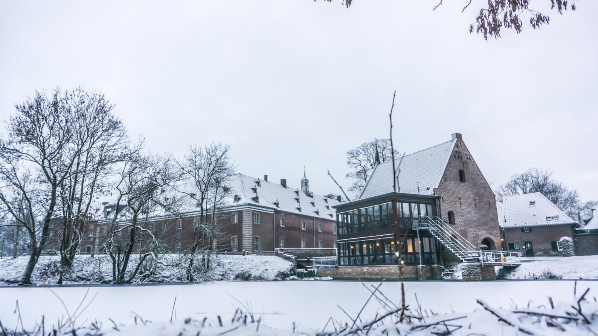 Schloss Wissen วีเซอ ภายนอก รูปภาพ